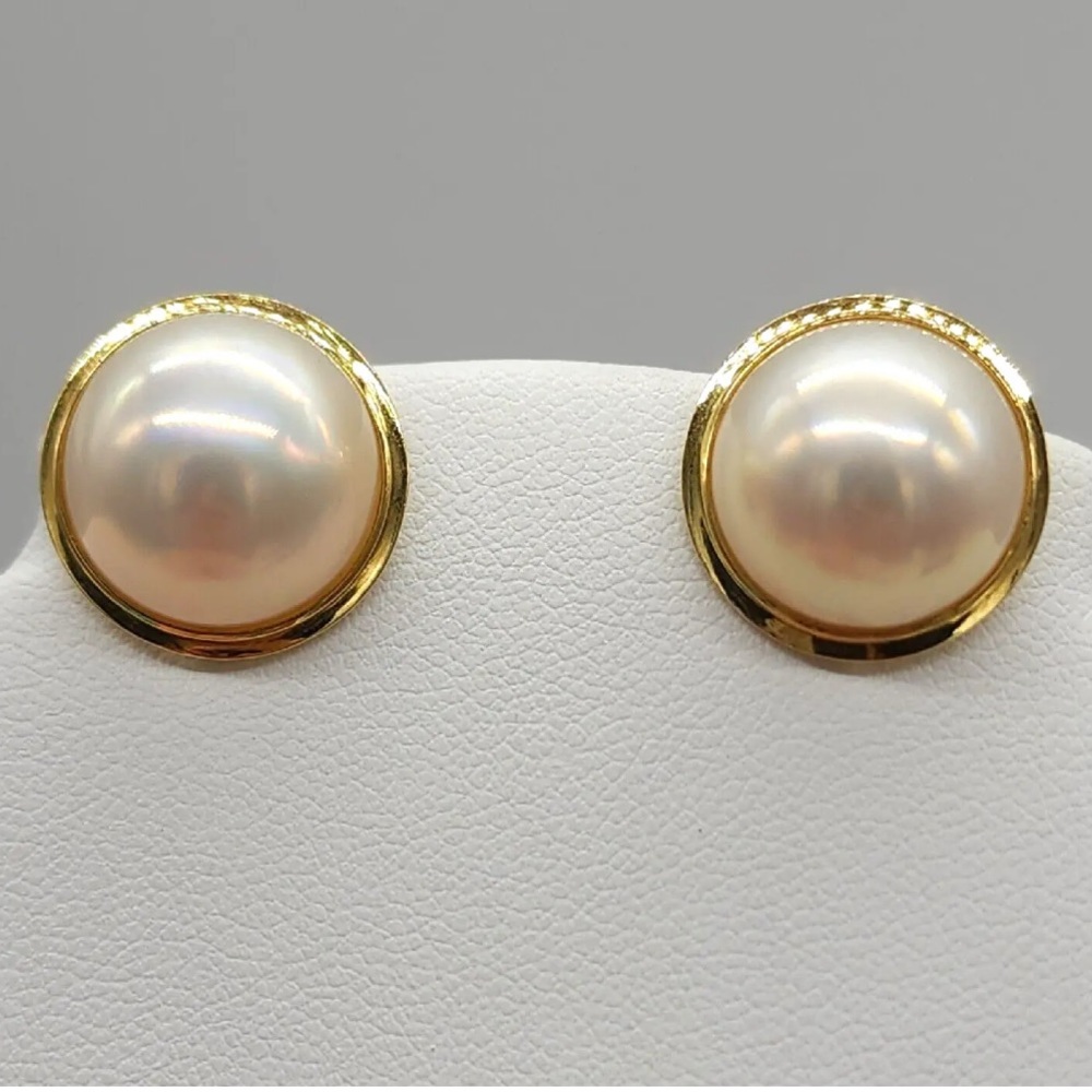 Rare Classic Solid 18K Gold Huge Lustrous Genuine Mabe Pearl Omega Stud Earrings